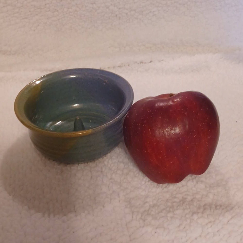 Pottery baking dish handmade apple baker